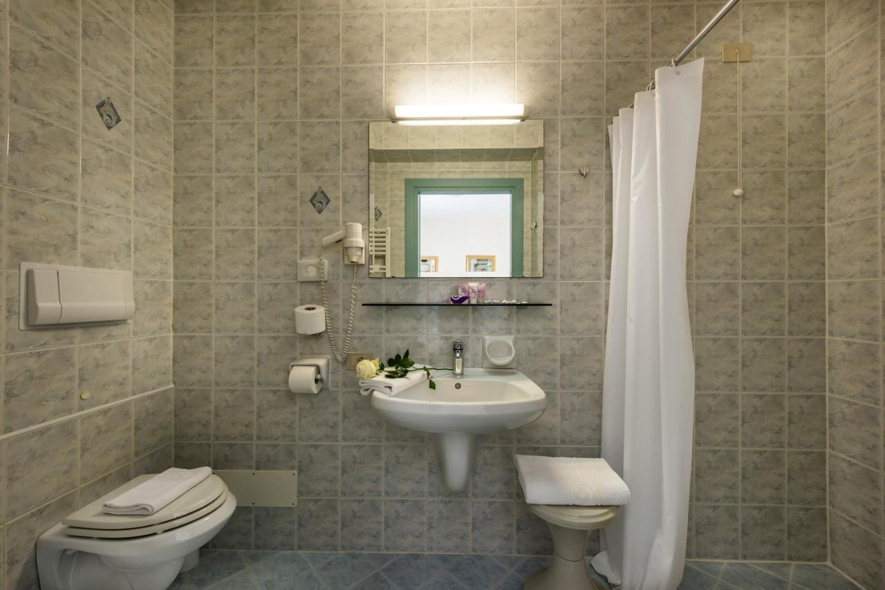 Salus Smart & Chic Hotel Lido di Jesolo Exterior photo