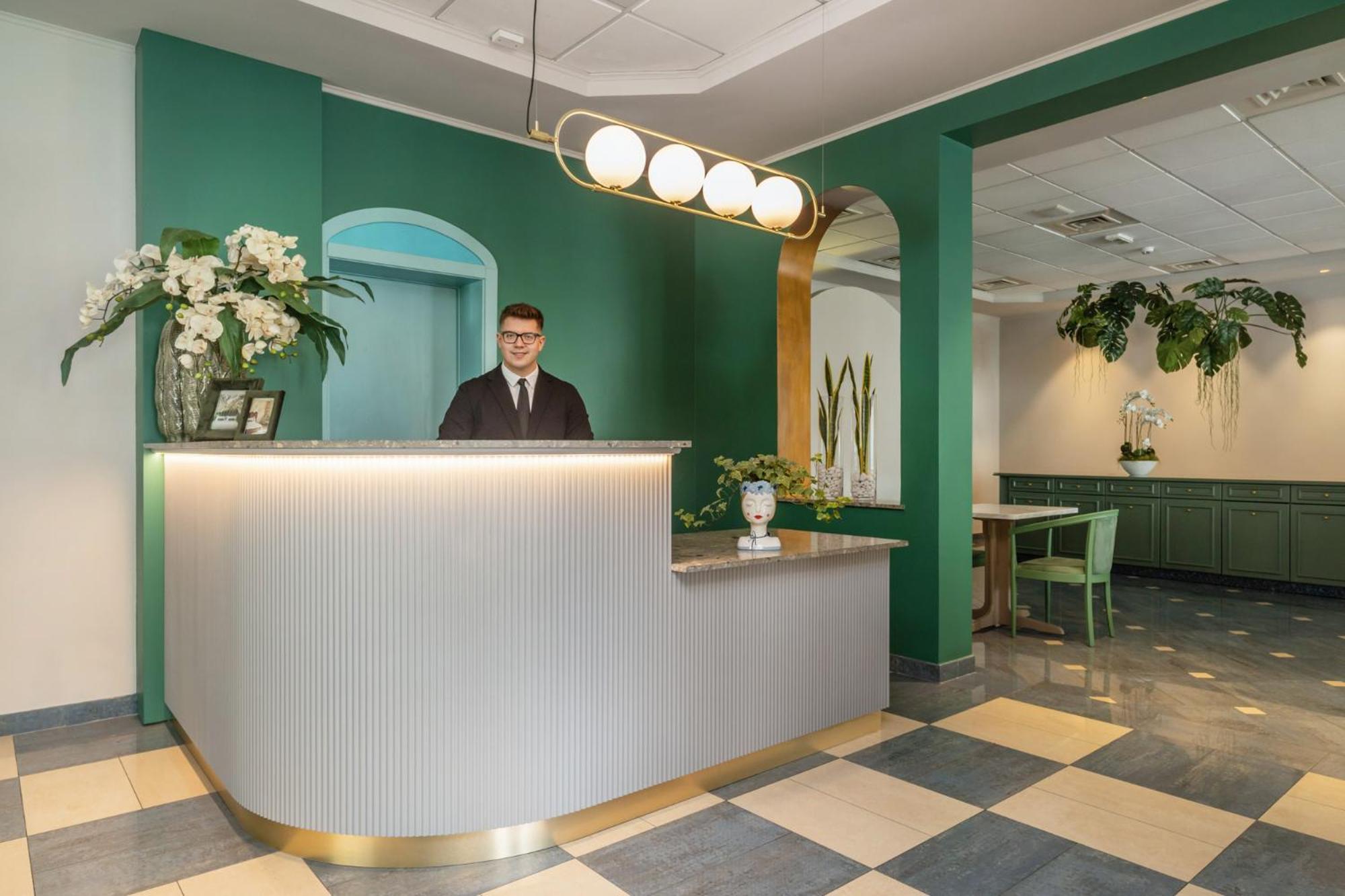 Salus Smart & Chic Hotel Lido di Jesolo Exterior photo