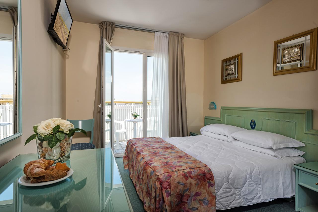 Salus Smart & Chic Hotel Lido di Jesolo Exterior photo