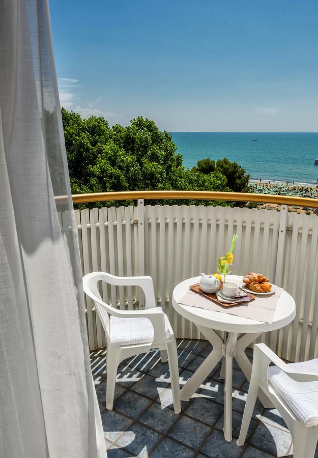 Salus Smart & Chic Hotel Lido di Jesolo Exterior photo